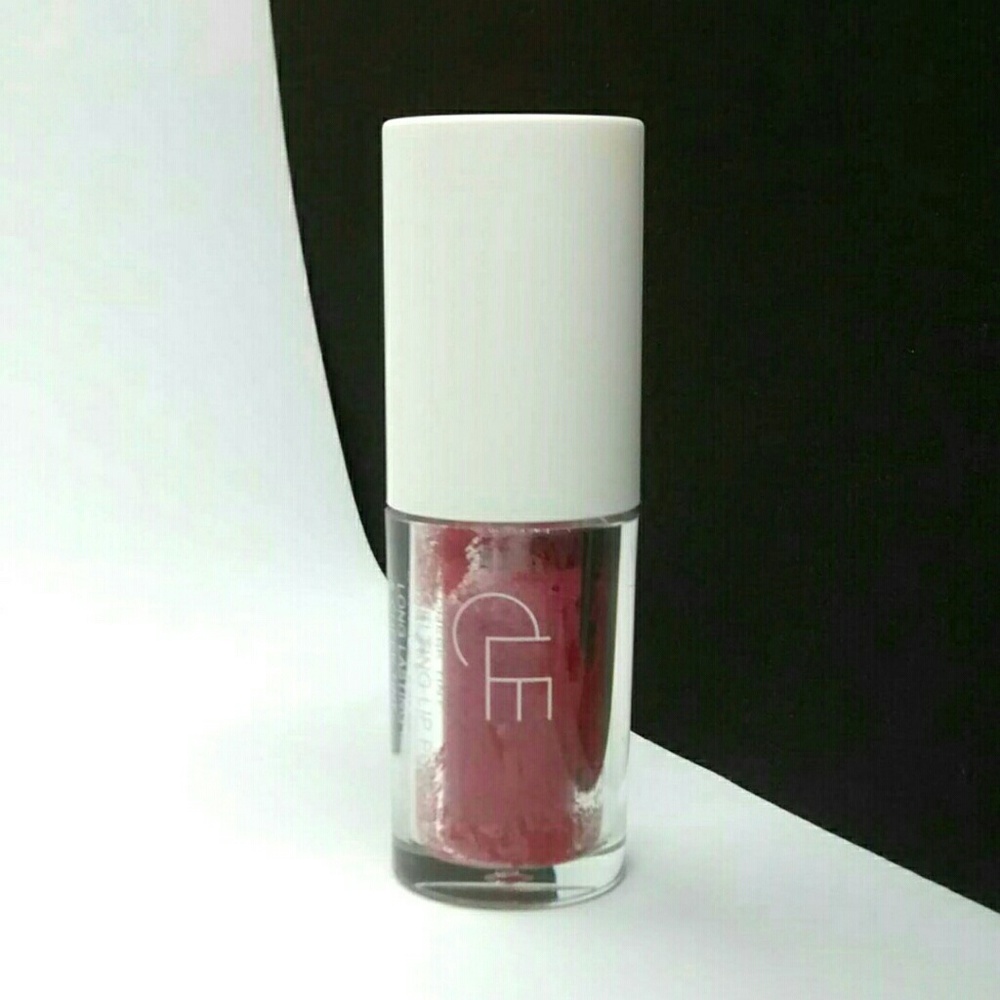 CLE Melting Lip Powder, Matte Lip & Cheek Tint